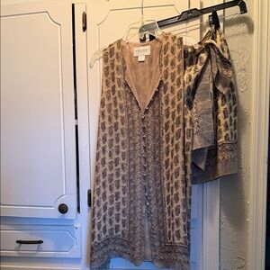 Gorgeous Silk Emanuel Ungaro light as a feather top and silk wrap skirt
